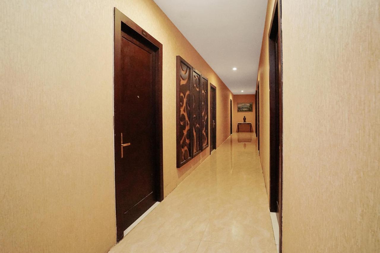 Istana Permata Ngagel Surabaya Exterior foto